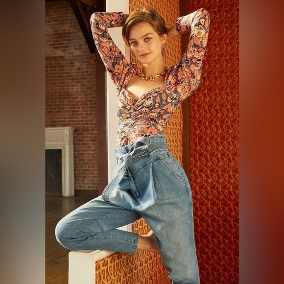 A.L.C. Tops - A.L.C Chandler Floral Sweetheart neckline & Puff Sleeve Floral Top 💕 size 2